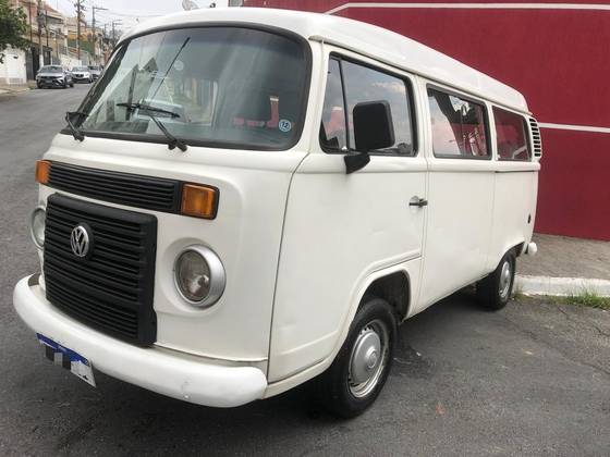 VOLKSWAGEN KOMBI 1.4 MI STD 8V FLEX 4P MANUAL